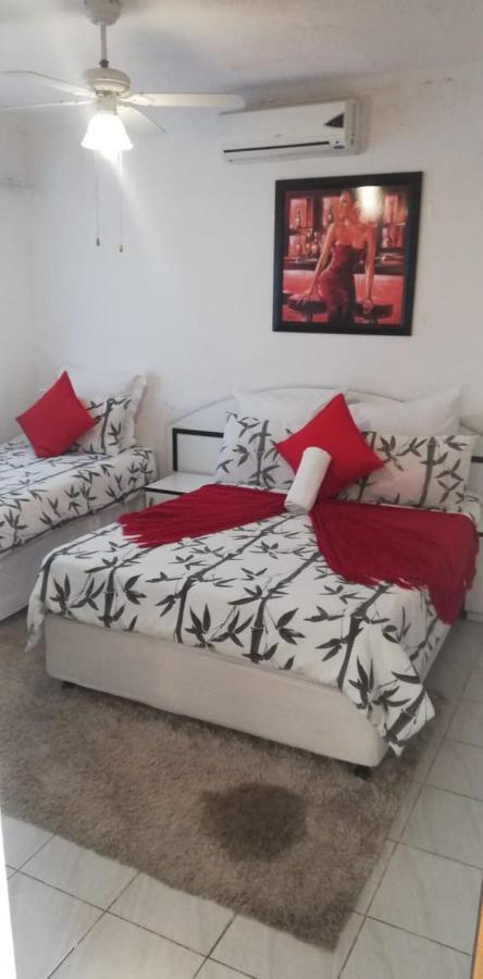 Sodwana Road Holiday Lodge Sodwana Bay Extérieur photo